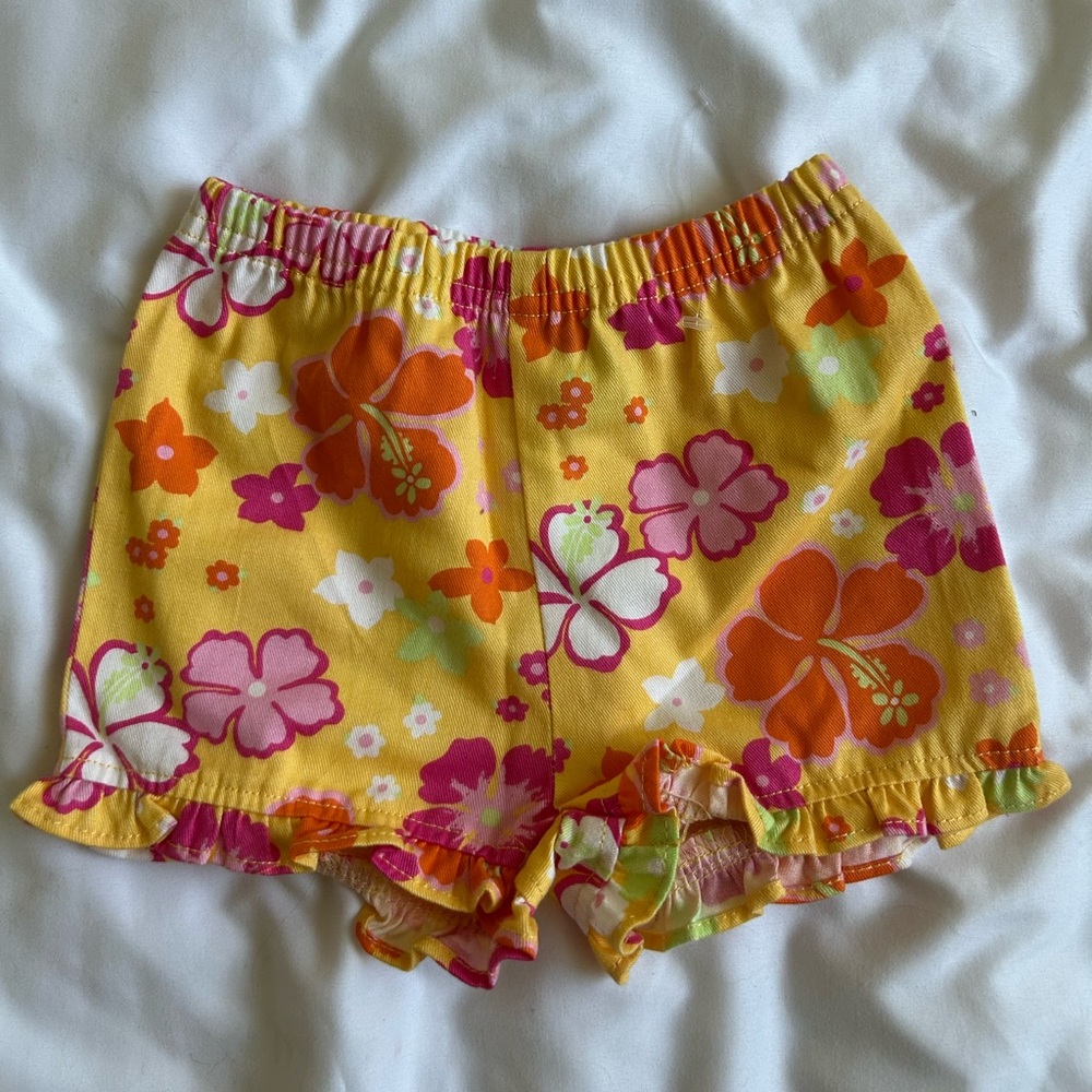 Y2K Circo Yellow Floral Ruffle Shorts